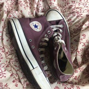 Converse high top Chuck Taylor’s